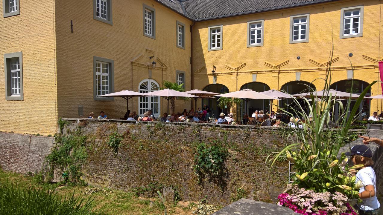 Hotel Schloss Dyck Jüchen Dış mekan fotoğraf